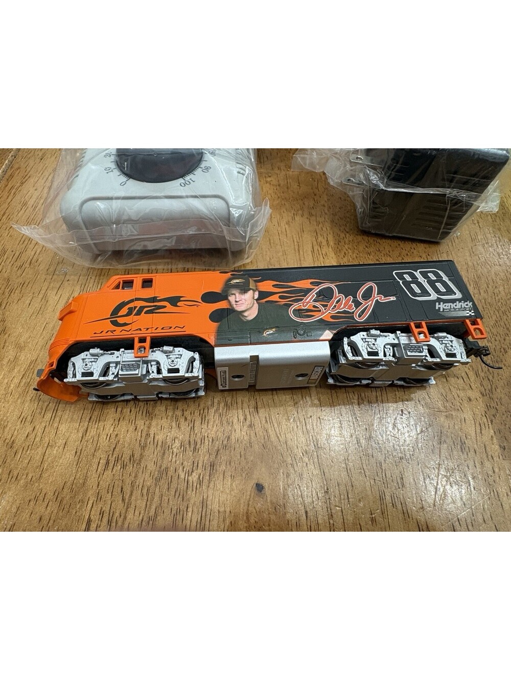 RARE* Bachmann Hawthorne Village Nascar Dale Earnhardt Jr Train #88